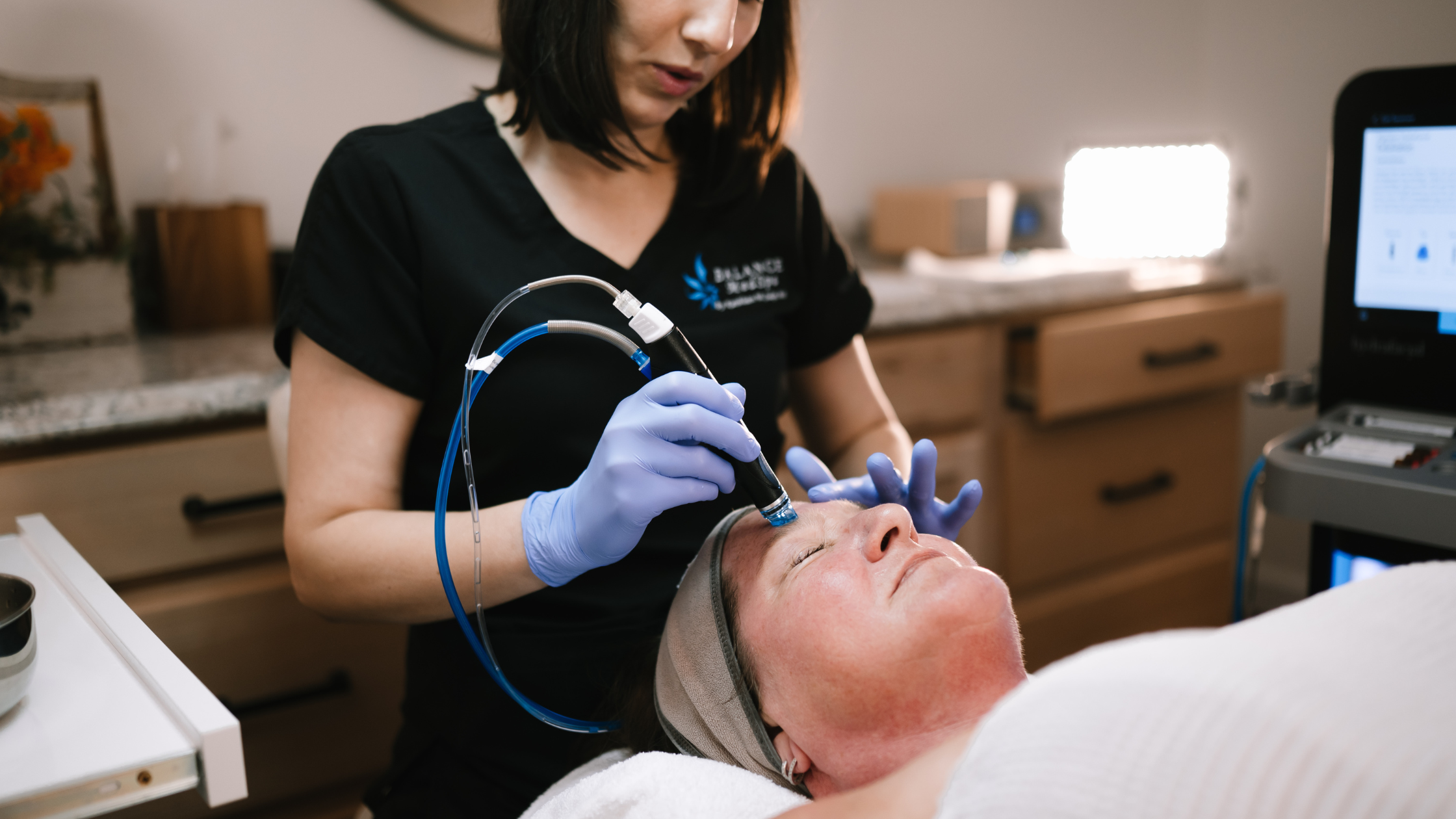 The Numerous Benefits of Getting Routine HydraFacials