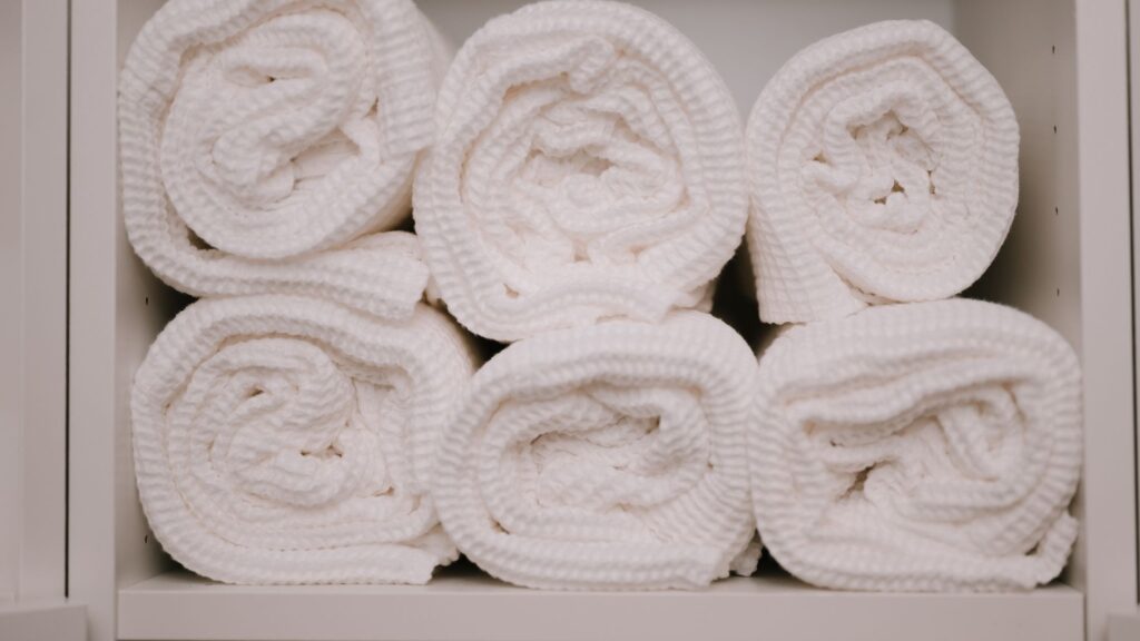 Why Winter Is the Smartest Time for Laser Treatments (Especially in Florida)