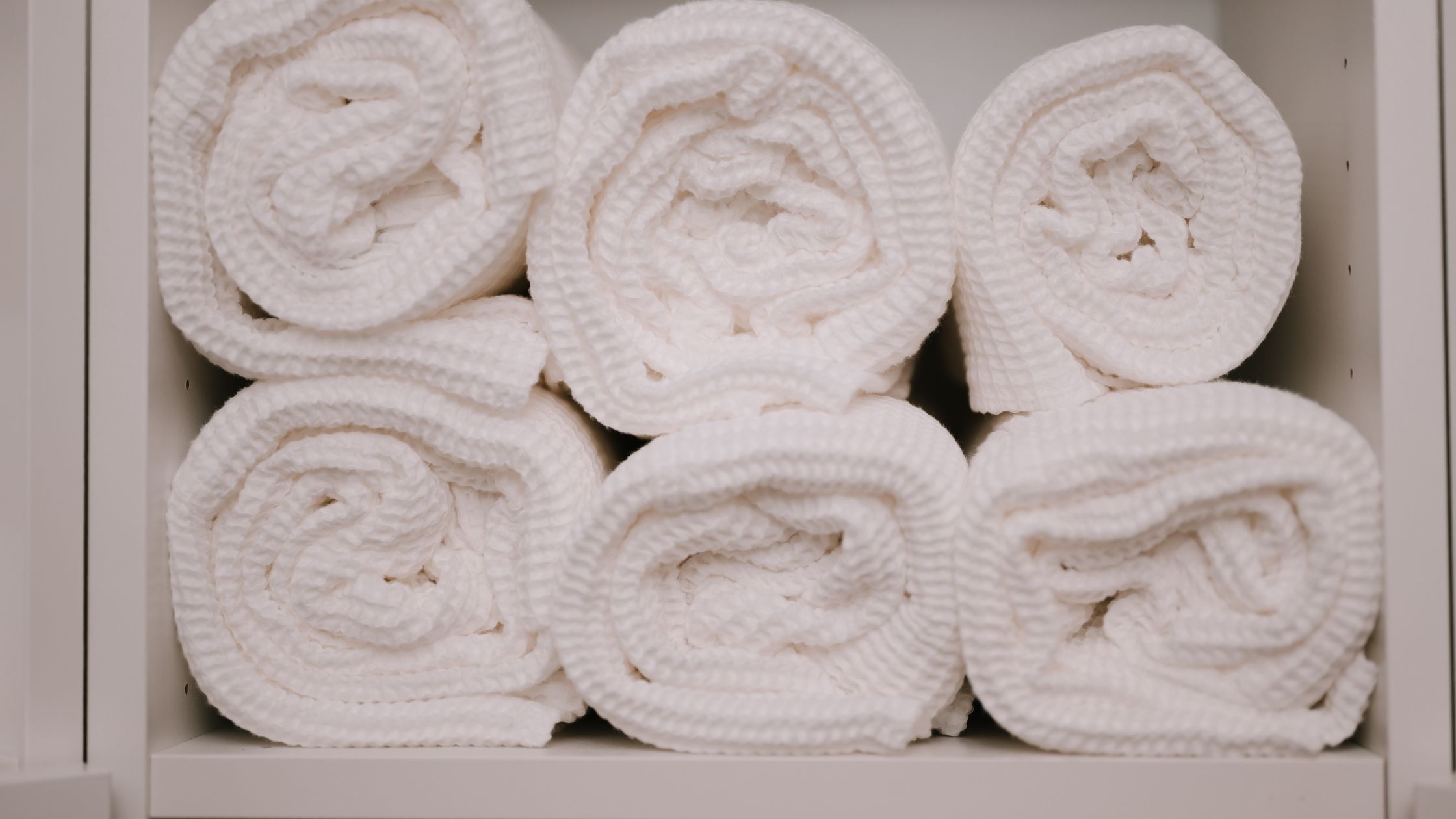 Why Winter Is the Smartest Time for Laser Treatments (Especially in Florida)